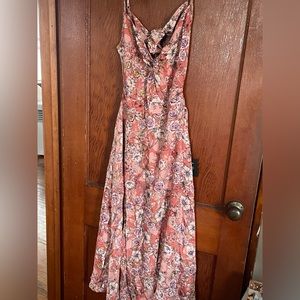 NWT!! Lulu’s Ties With You Rose Pink Floral Print Tie Back Midi Dress